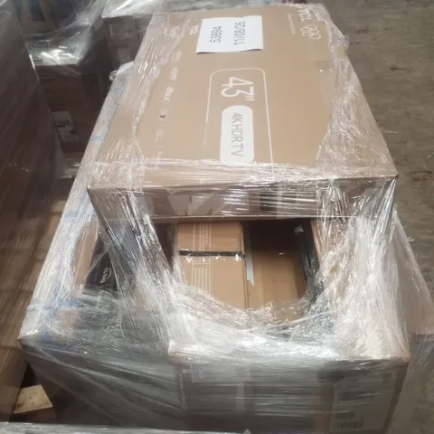 PALLET CONTAINING APPROXIMATELY 8 ASSORTED DAMAGED TVS