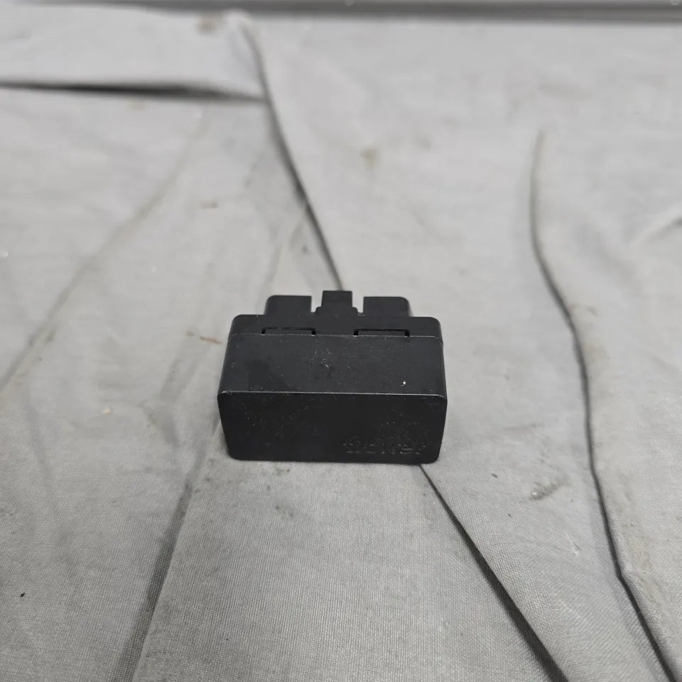 Automotive electrical connector housing – black harness plug