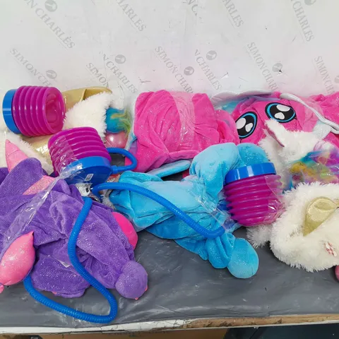 APPROXIMATELY 8 BIGGIES XXL PUMP UP PLUSHIES