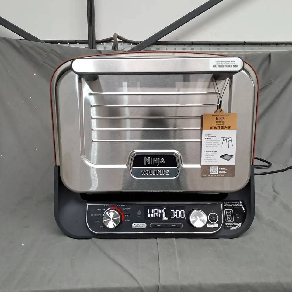 BOXED NINJA WOODFIRE OUTDOOR OVEN 