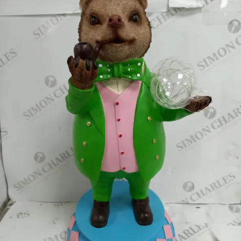 BOXED ENCHANTED GARDEN BY GARDEN REFLECTIONS LED HANDSOME HEDGEHOG