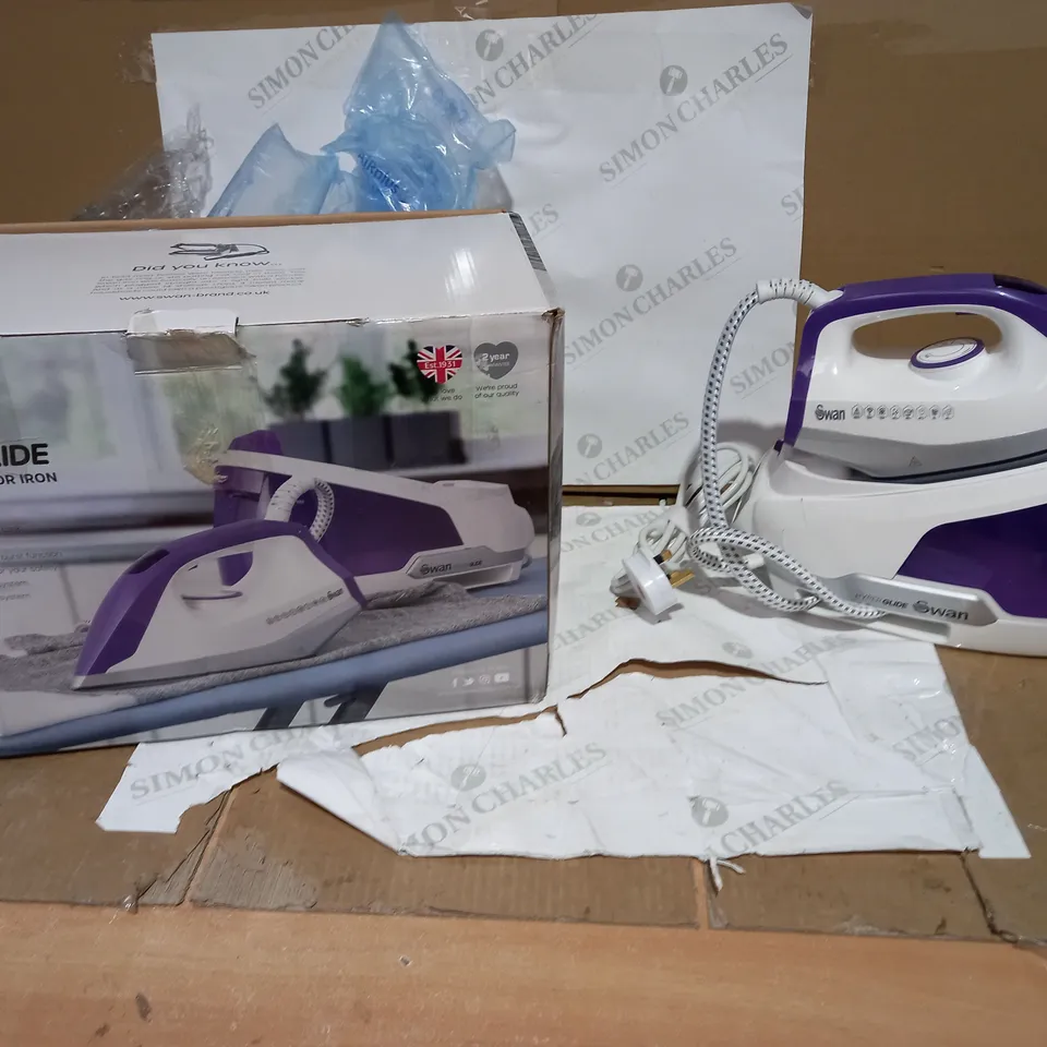 SWAN 2400W STEAM IRON