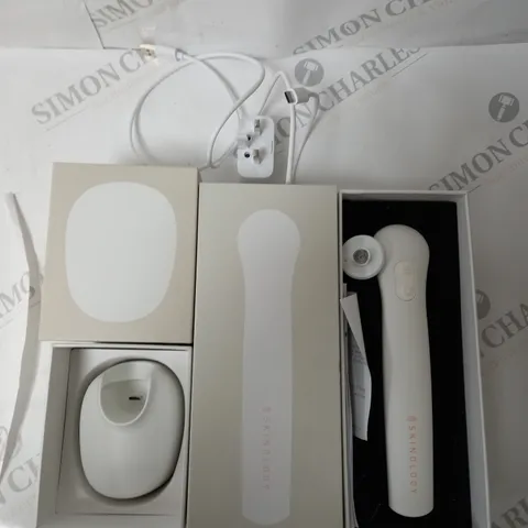 BOXED SKINOGLY SK3DAS