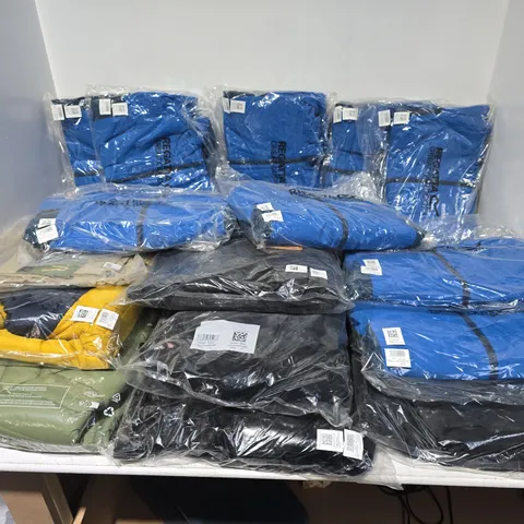 LOT OF APPROXIMATELY 16 ASSORTED BRAND NEW REGATTA AND DARE2BE CLOTHING ITEMS
