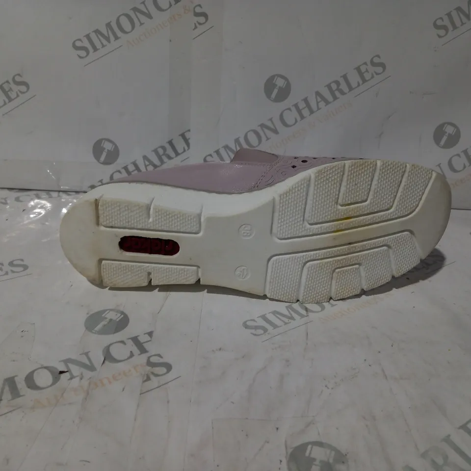 PAIR OF RIEKER SLIP-ON SHOES IN LILAC UK SIZE 5