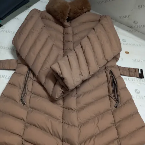 MUD FLOWER FAUX FUR TRIM PADDED COAT - BEIGE - M