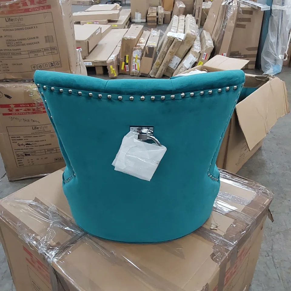 BOXED VERONA DINING CHAIR IN EMERALD WITH OAK LEGS - SET OF 2