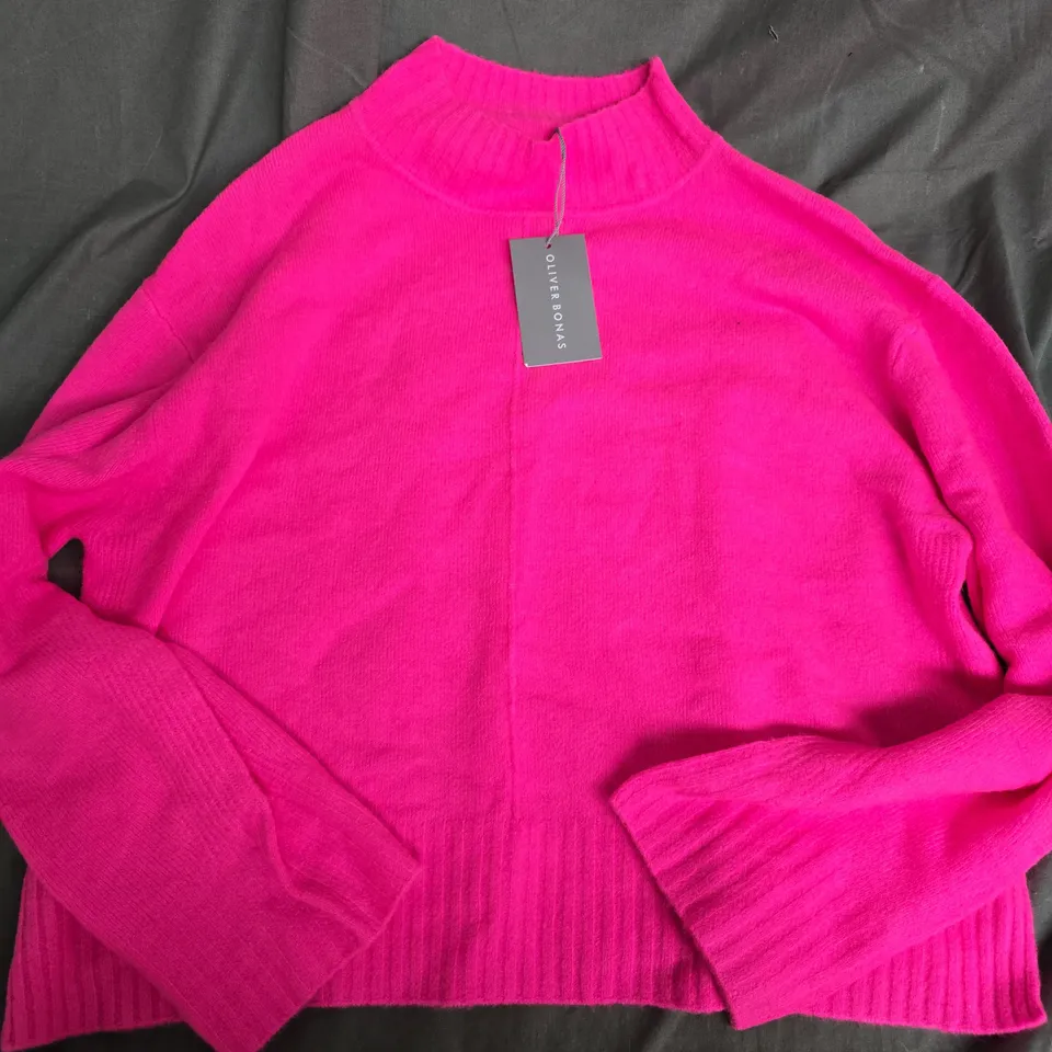 OLIVER BONAS EVERYDAY FUNNEL NECK IN PINK - SIZE 12