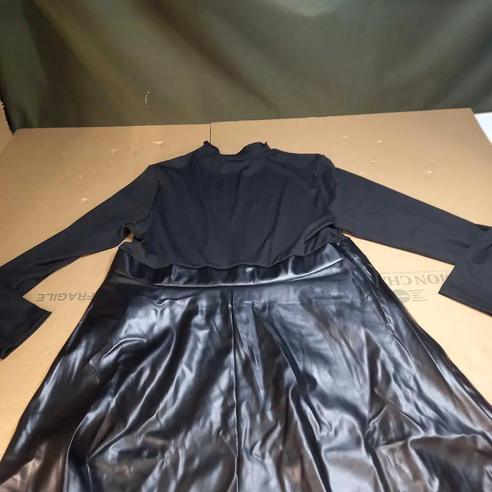 EMERY ROSE FAUX LEATHER DRESS SIZE UNSPECIFIED