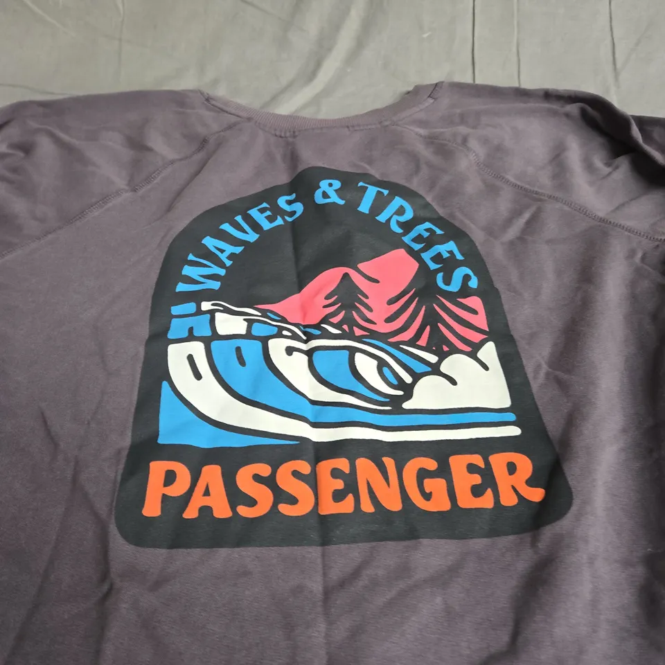 PASSENGER GRAPHIC T-SHIRT SIZE XL