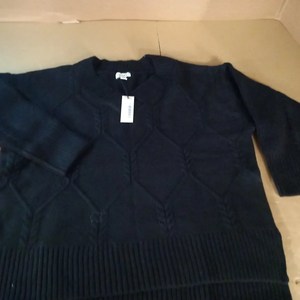 OASIS CABLE STITCH CRICKET JUMPER - M