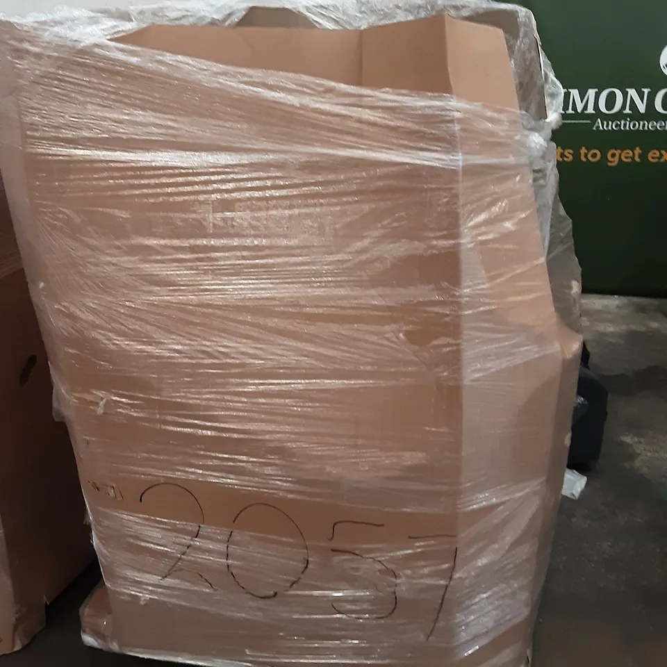 PALLET OF ASSORTED PRODUCTS INCLUDING GAZEBO CURTAIN SET, PREMIUM KING AIR BED, VIVE GEL SEAT, HOMIDEC, STUDIOMASTER 