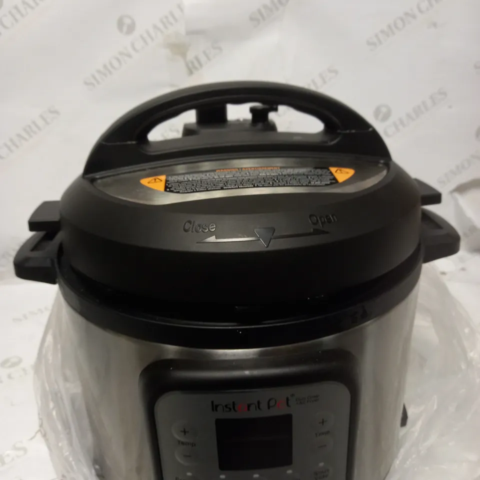 INSTANT POT DUO CRISP AIR FRYER MULTICOOKER