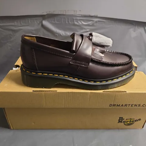BOXED PAIR OF DR MARTENS ADRIAN YS SHOES - UK SIZE 4