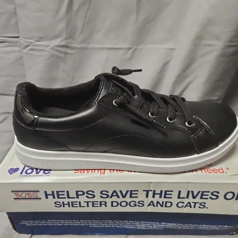 SKECHERS BOBS DβVINE INSTANT DELIGHT BLACK SNEAKERS β MEMORY FOAM - UK 5.5