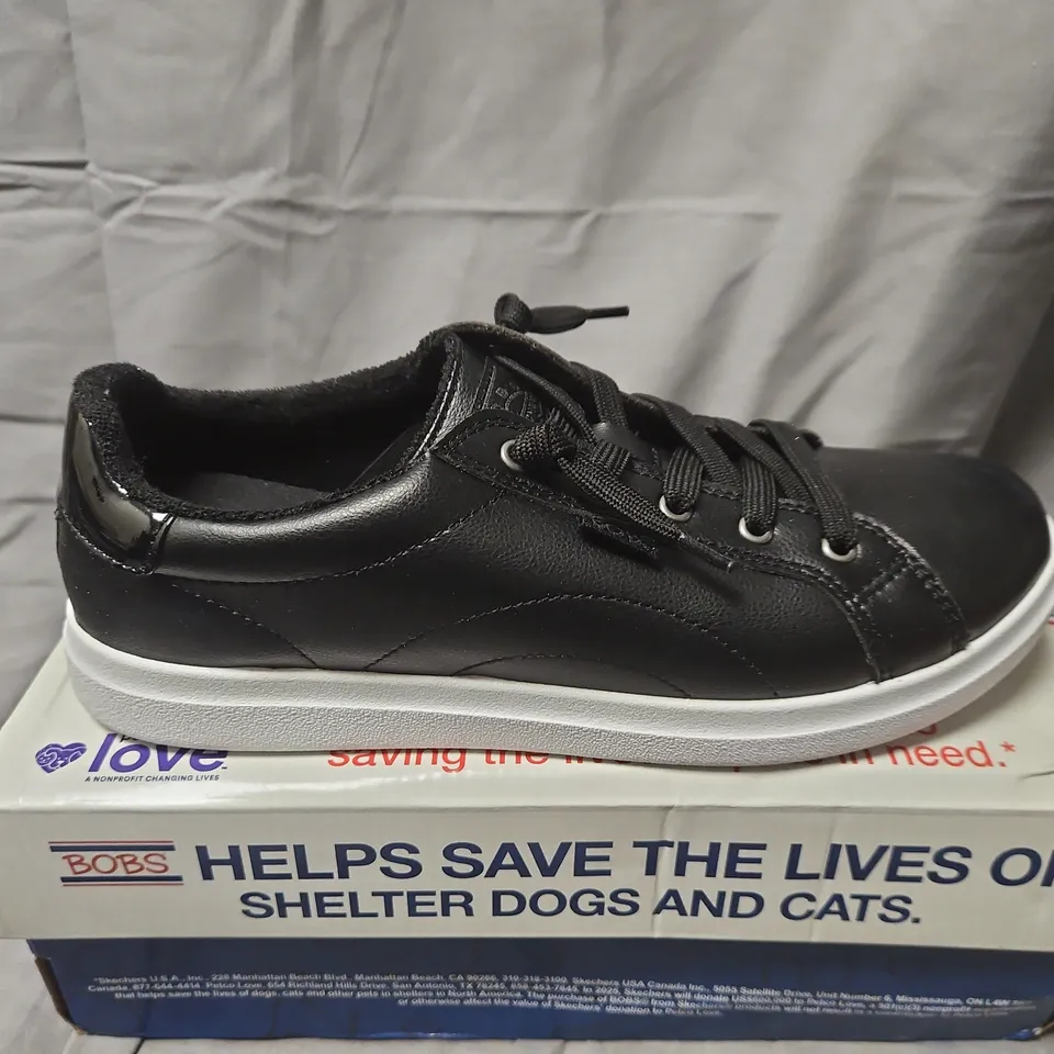 SKECHERS BOBS D’VINE INSTANT DELIGHT BLACK SNEAKERS – MEMORY FOAM - UK 5.5