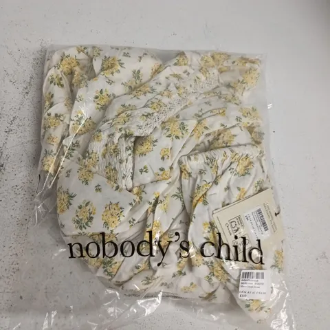 BAGGED NOBODYS CHILD MARA MIDI DRESS IN FLORAL WHITE - UK 14