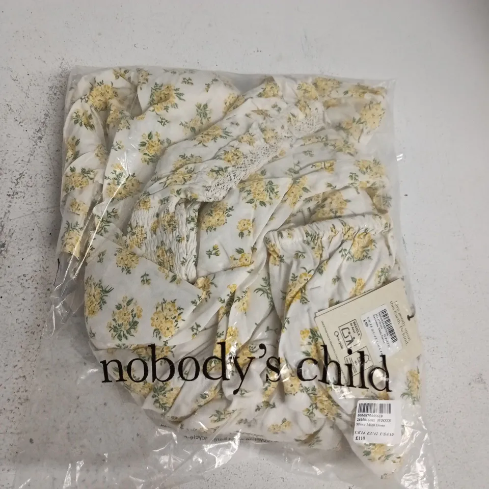 BAGGED NOBODYS CHILD MARA MIDI DRESS IN FLORAL WHITE - UK 14