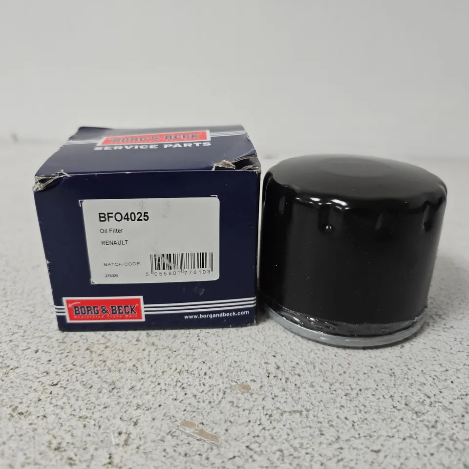 BOXED BORG & BECK BFO4025 OIL FILTER