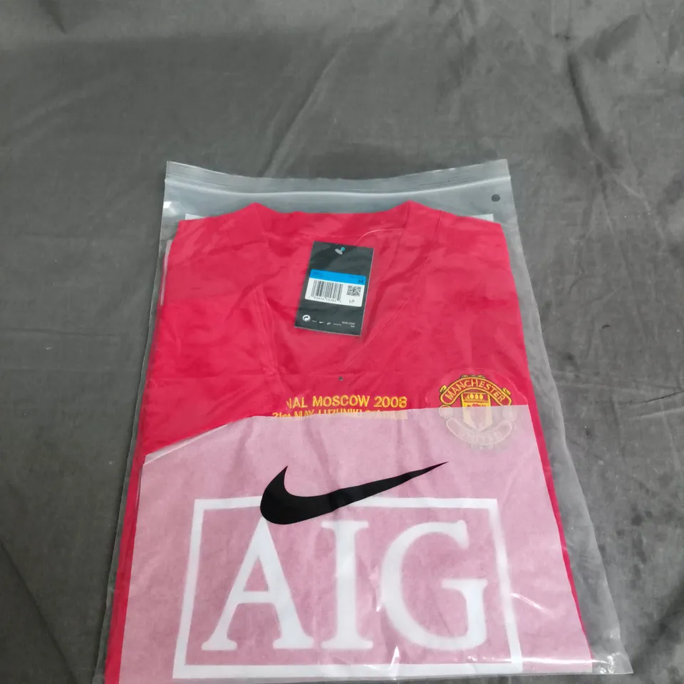 BAGGED MANCHESTER UNITED FC HOME JERSEY - 2008 CHAMPIONS LEAGUE FINAL - SIZE M 