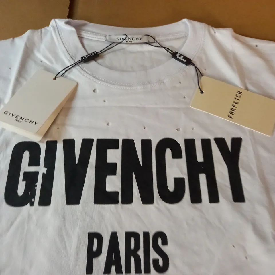 GIVENCHY WHITE T-SHIRT - L