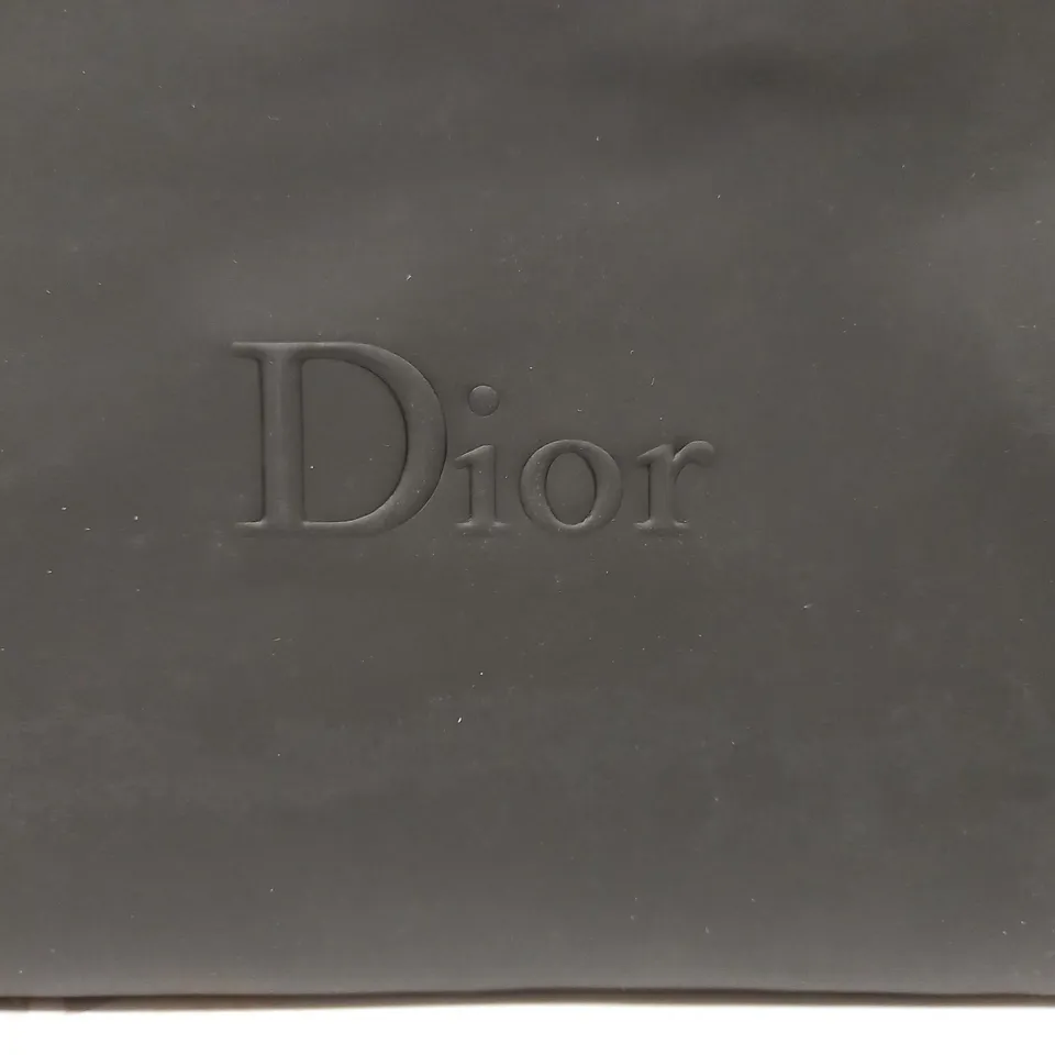 BOXED DIOR BLACK/PINK DETAILED POUCH