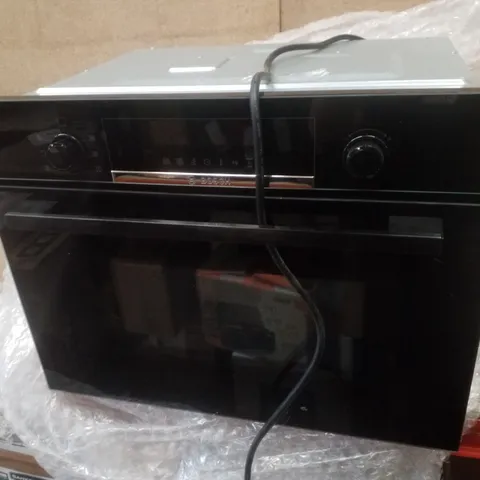 BOSCH CMA583MB0B SERIES 4 BUILT-IN MICROWAVE OVEN WITH HOT AIR 60 X 45 CM BLACK