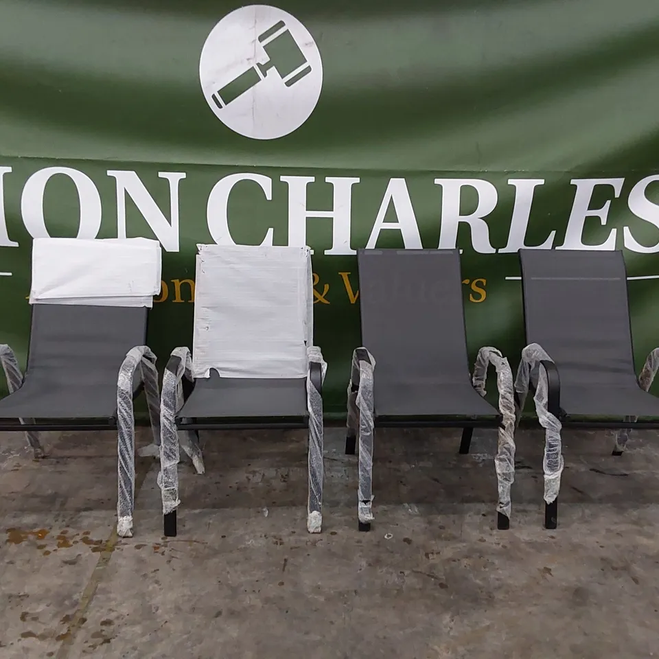 4X OUTDOOR GARDEN/PATIO CHAIRS (4 ITEMS)