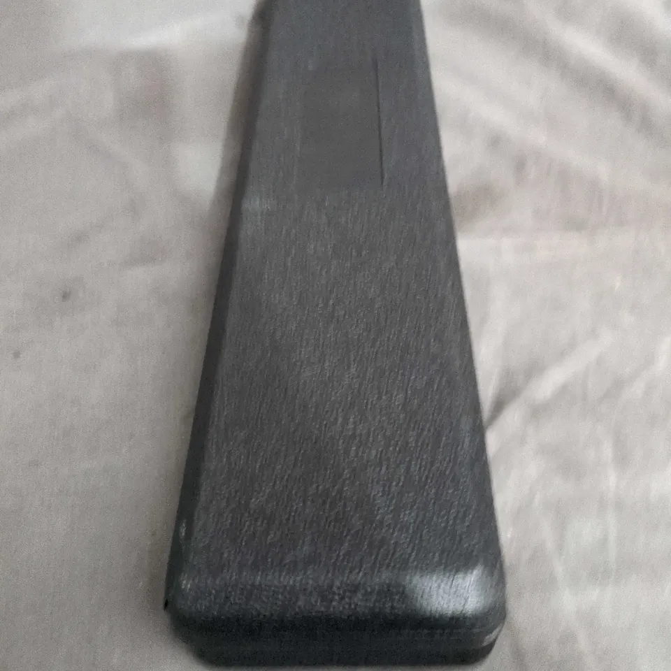 SET OF TWIST DRILL BITS IN PLASTIC CASE – ASSORTED SIZES