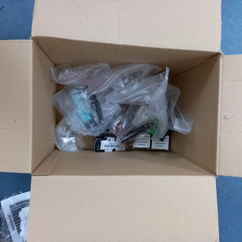 BOX OF APPROXIMATELY 20 ASSORTED VAPING PRODUCTS - SOME MAY NOT TURN ON