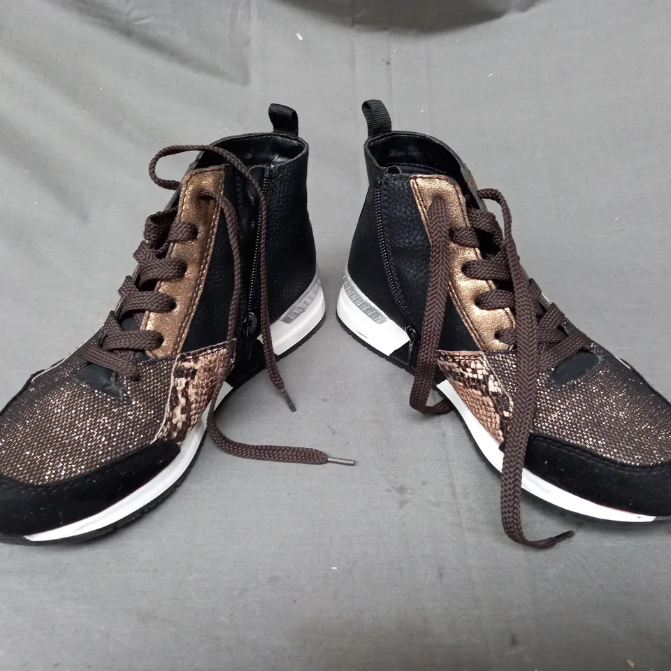 BOXED PAIR OF RIEKER HI TOP SHOES IN BLACK SIZE 6