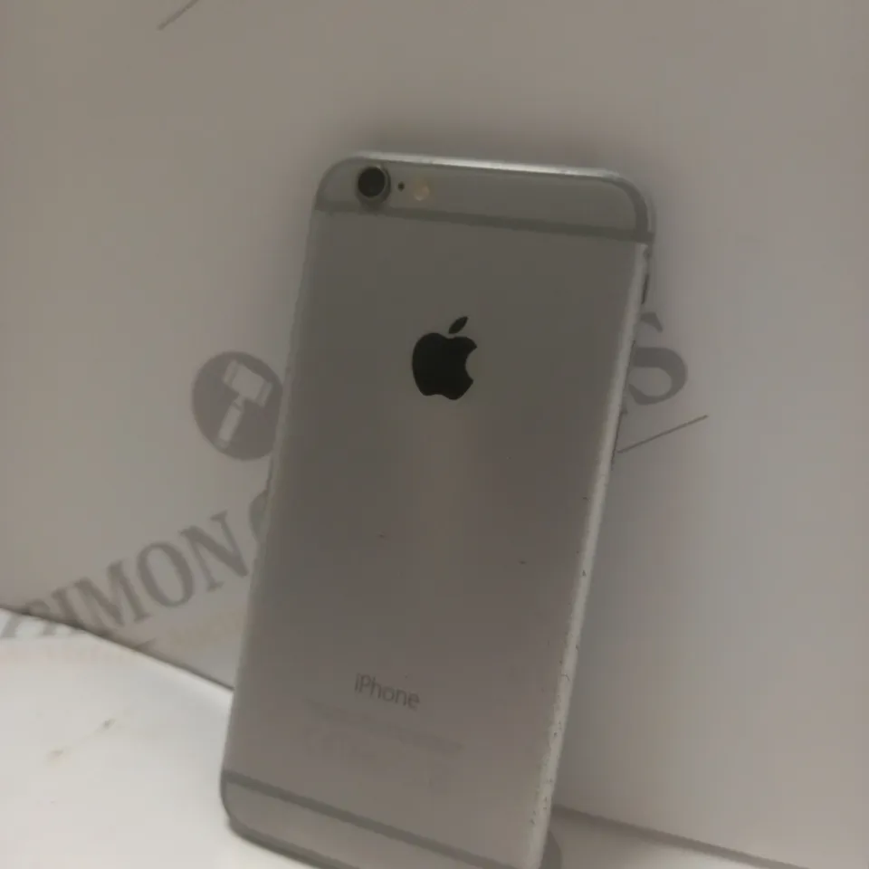 APPLE IPHONE 6 A1586 SMARTPHONE 
