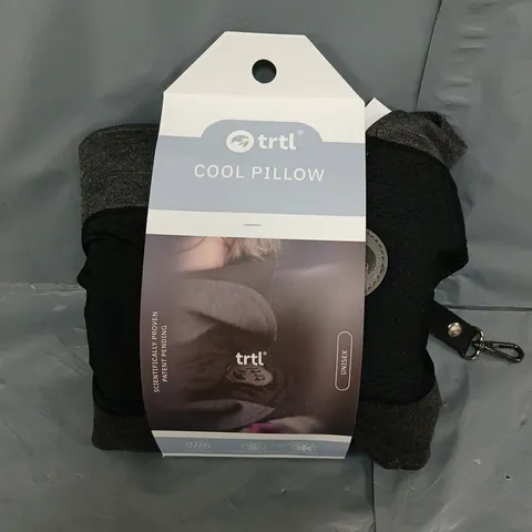 TRTL TRAVEL PILLOW COOL FOR NECK SUPPORT IN GREY