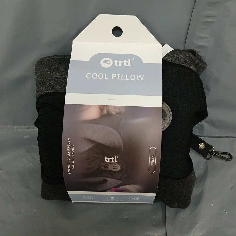 TRTL TRAVEL PILLOW COOL FOR NECK SUPPORT IN GREY
