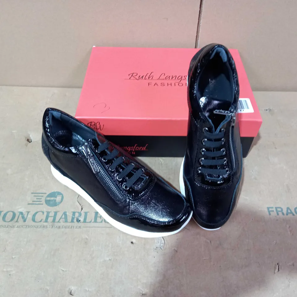 BOXED PAIR OF RUTH LANGFORD BLACK TRAINERS - SIZE 40