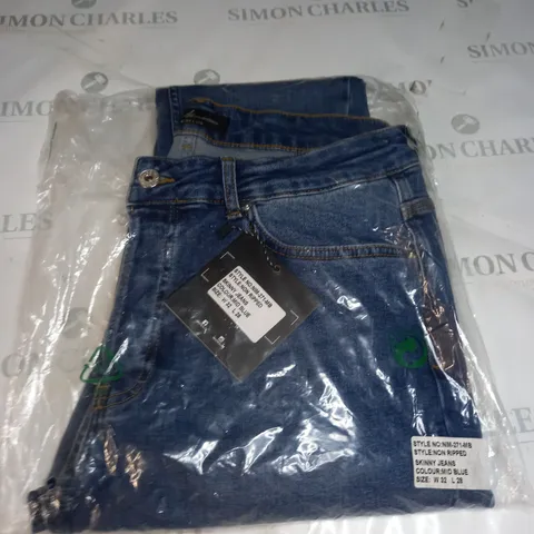 BAGGED NON RIPPED SKINNY JEANS SIZE W32 - L28