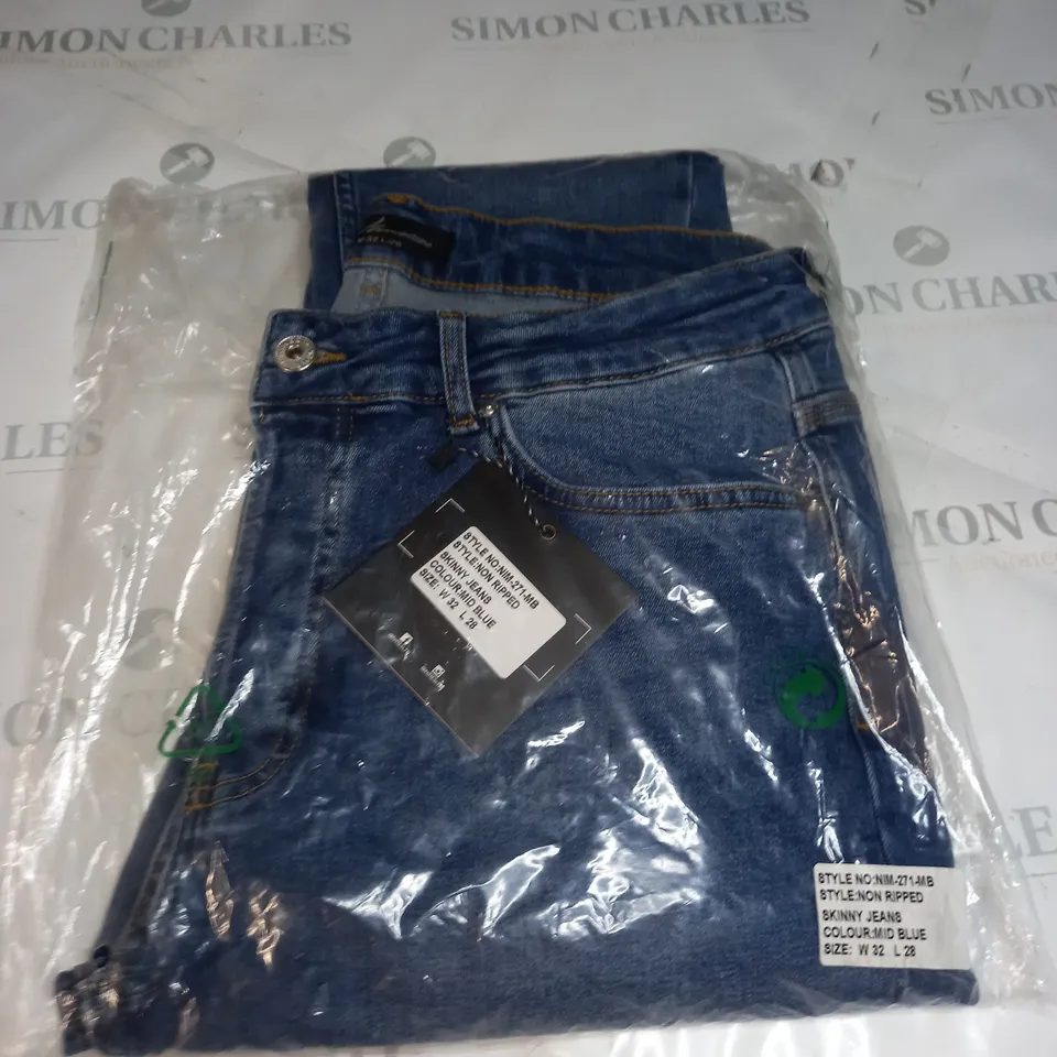 BAGGED NON RIPPED SKINNY JEANS SIZE W32 - L28