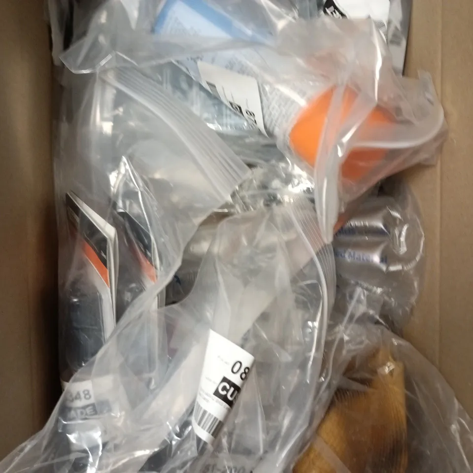 APPROXIMATELY 15 ASSORTED ELECTRICAL PRODUCTS/PARTS TO INCLUDE CABLE TIES, PLUG ADAPTERS, PENETRATING OIL ETC