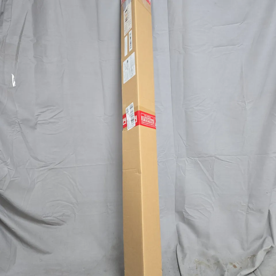 WINDOW BLIND (VENETIAN-STYLE) – GREY, MADE IN CHINA, 100 X 160 CM BOXED