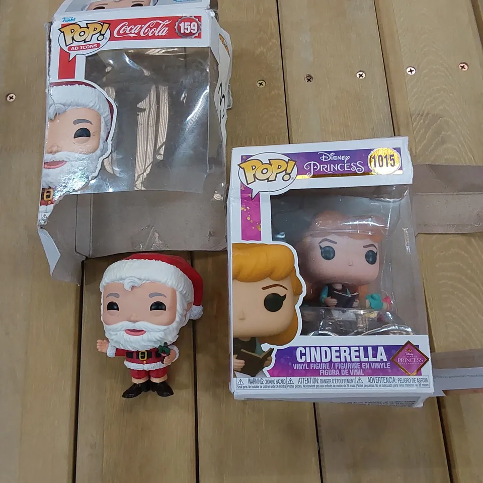 2 X FUNKO POP FIGURES // COCA-COLA SANTA & CINDERELLA