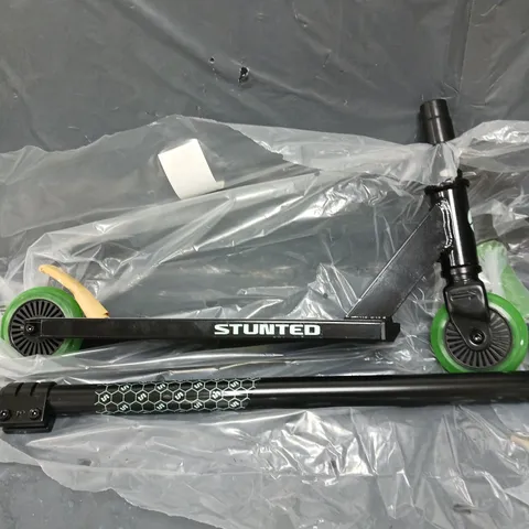 STUNTED GLOWSTORM STUNT SCOOTER