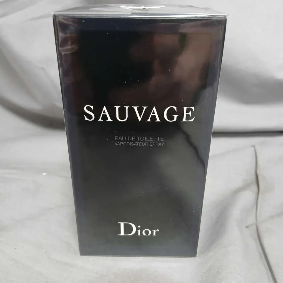 BOXED AND SEALED DIOR SAUVAGE EAU DE TOILETTE SPRAY 100ML
