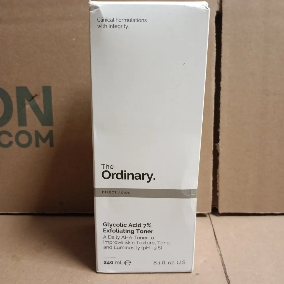 THE ORDINARY GLYCOLIC ACID 7% EXFOLIATING TONER (240ML)