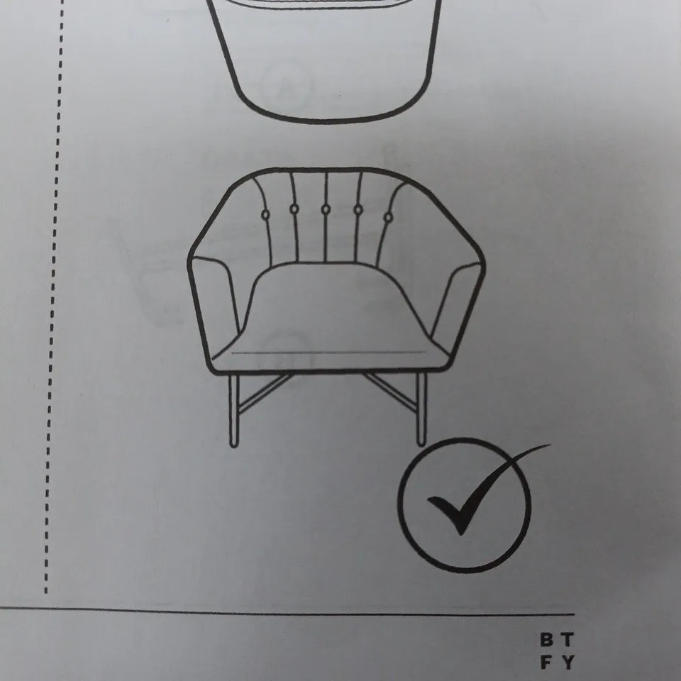 BOXED DOMU BTFY CREAM CHAIR 4000315
