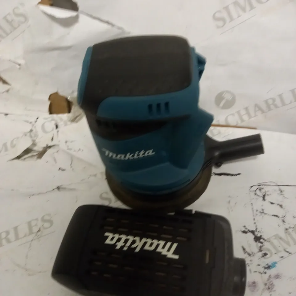 MAKITA ORBIT SANDER 