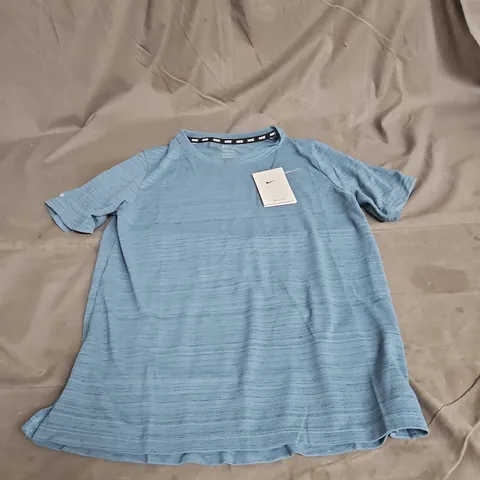 NIKE KIDS TRAINING TEE IN BLUE SIZE L
