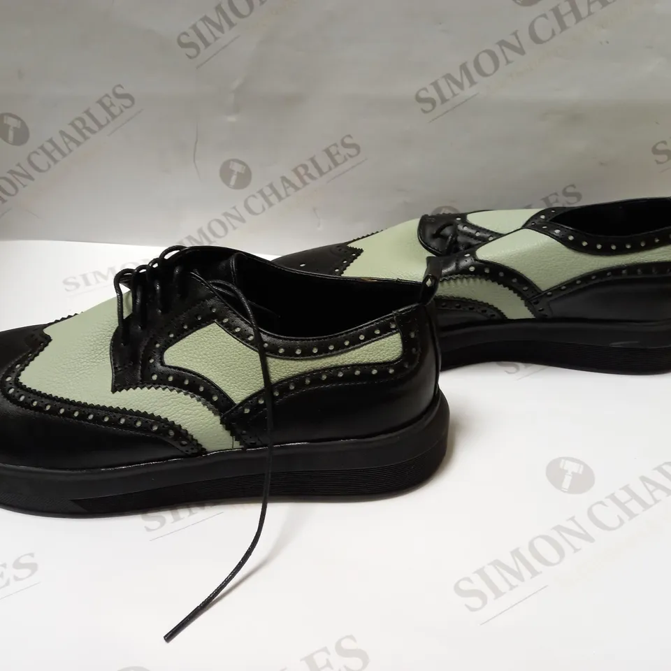 DESIGNER KOI VEGAN BROGUE PLATFORM SHOES SIZE 6