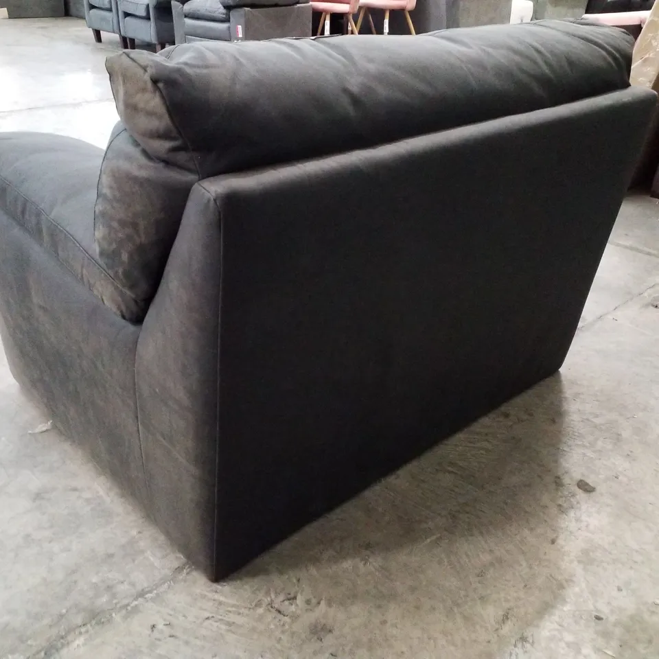 QUALITY DESIGNER ARMCHAIR - BLACK FABRIC 