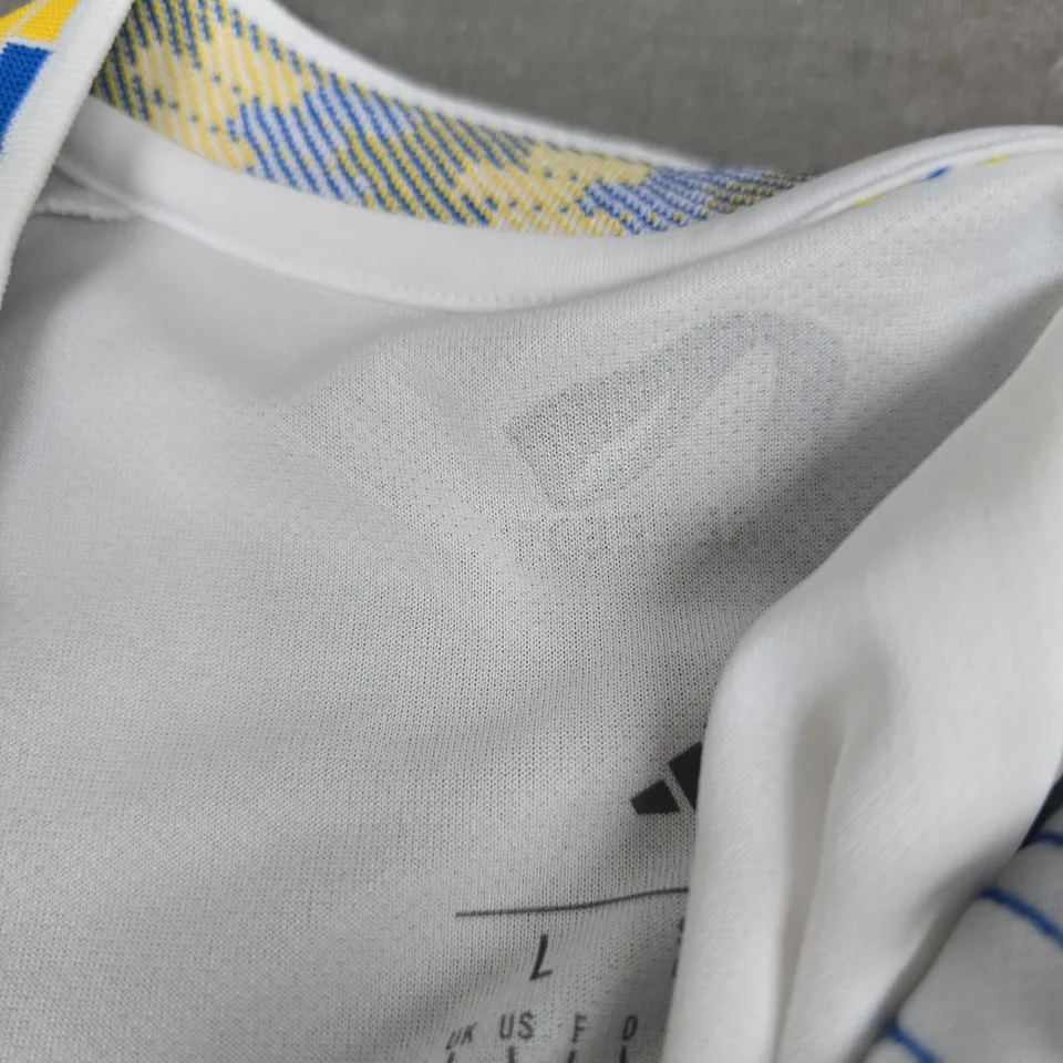 LEEDS UNITED FOOTBALL SHIRT – WHITE, ADIDAS, SIZE L 