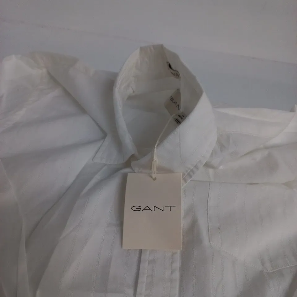 GANT REL DOBBY STRIPE SHIRT – EGGSHELL WHITE, SIZE M